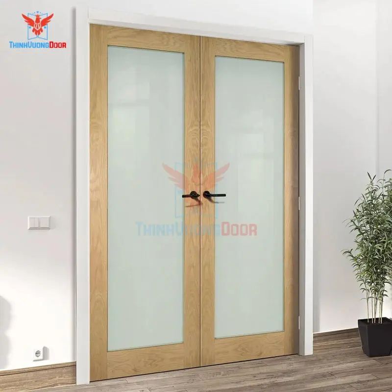 Cửa gỗ công nghiệp HDF veneer Sồi, kính cường lực toàn bộ 2 cánh