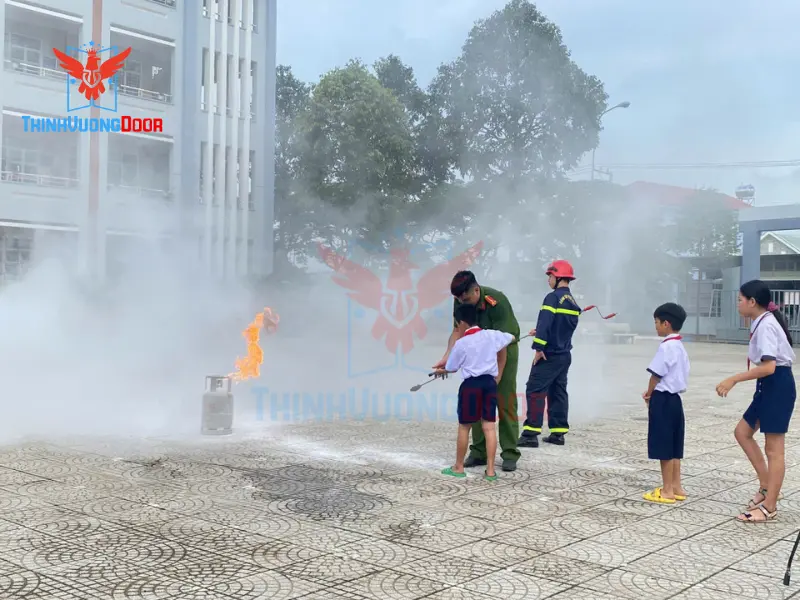 Xây dựng kế hoạch thoát hiểm, tổ chức diễn tập PCCC định kỳ