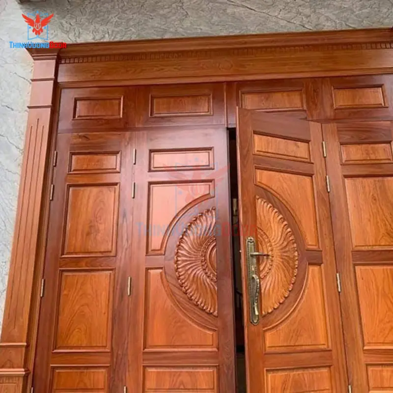 cửa gỗ nhà ống