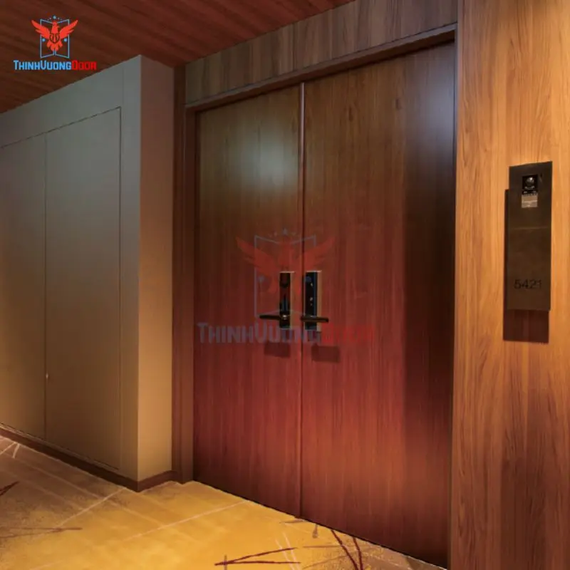 cửa gỗ chống cháy chung cư