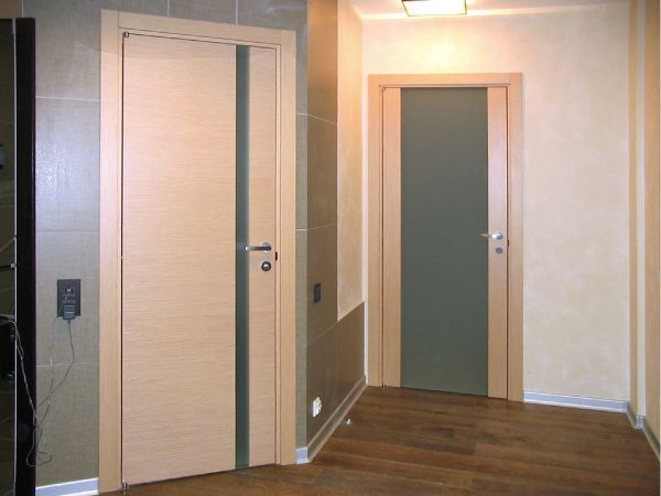 cửa gỗ công nghiệp cho phòng ngủ giá thành hợp lí
