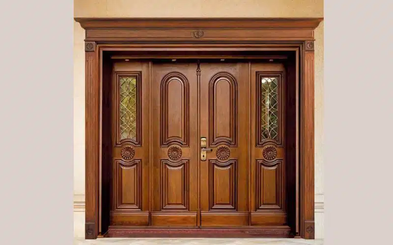 Chúng được thiết kế hiện đại và độc đáo tạo nên điểm nhấn cho cánh cửa